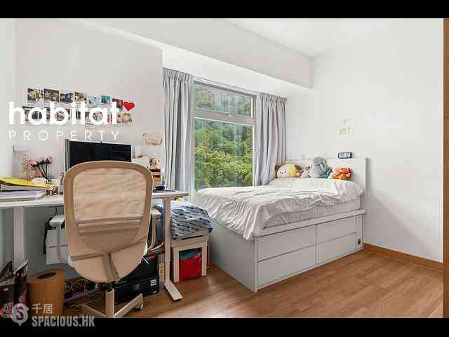 Pok Fu Lam - Villas Sorrento 10