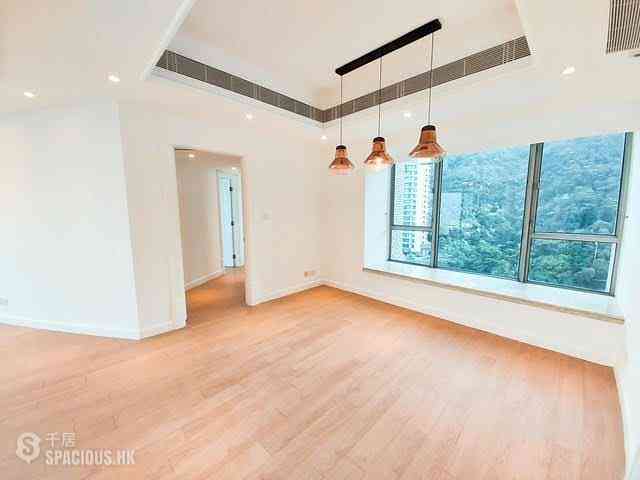 Mid Levels Central - Regence Royale Tower 2 03