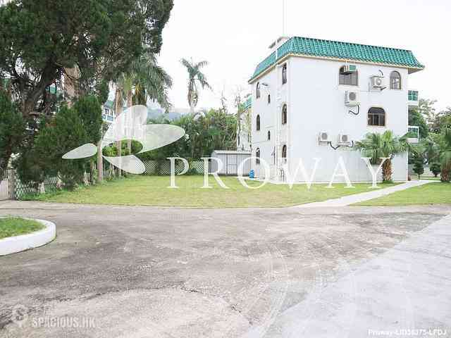Clear Water Bay - Sheung Sze Wan 12