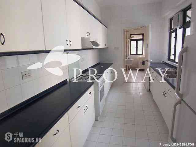 Repulse Bay - Repulse Bay Apartments Block A 09