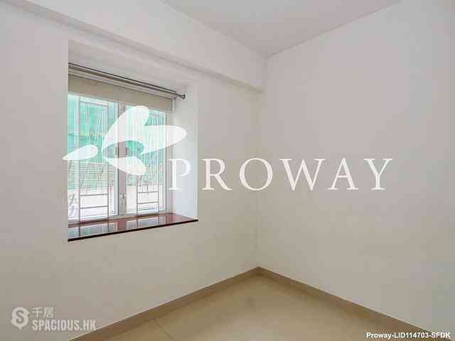Kennedy Town - Shun Hing Building 06