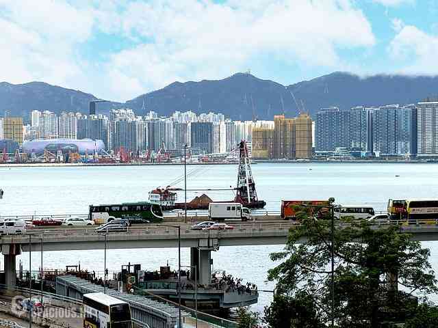 North Point - Yan Wo Building 24