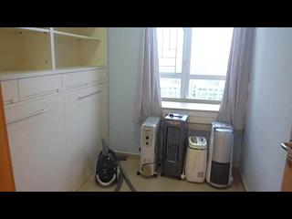 Quarry Bay - The Orchards Block 2 09