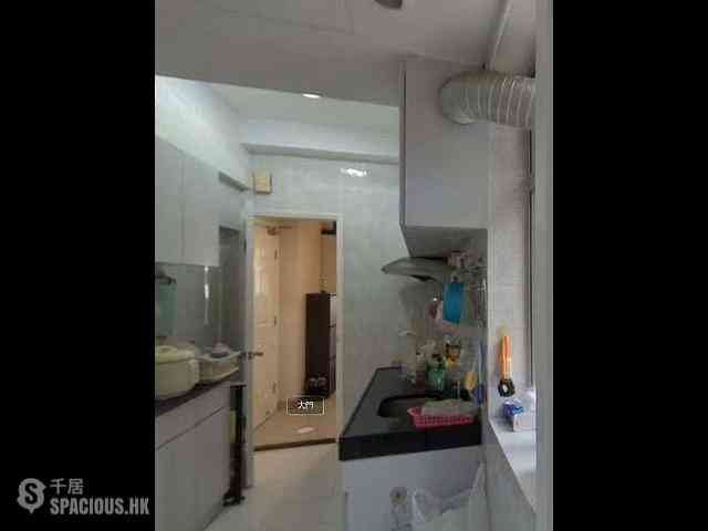 Tai Hang - Kan Oke House 03