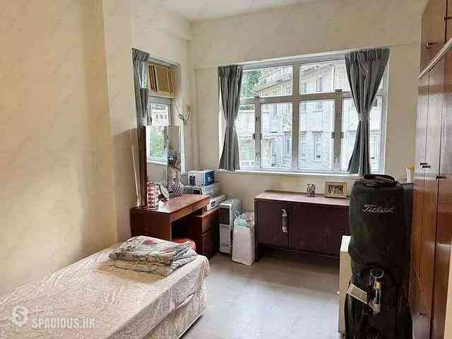 Tai Hang - Kan Oke House 06