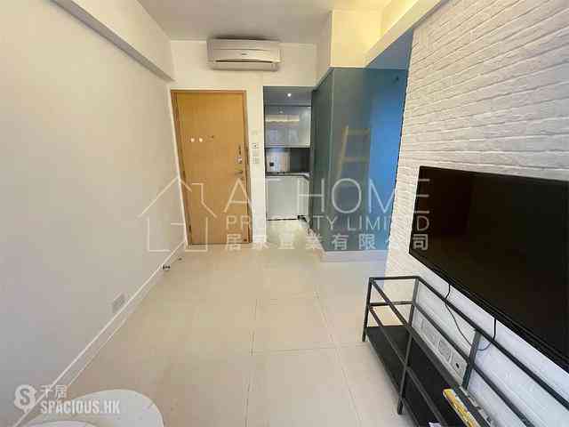 Sai Ying Pun - Highlight House 04