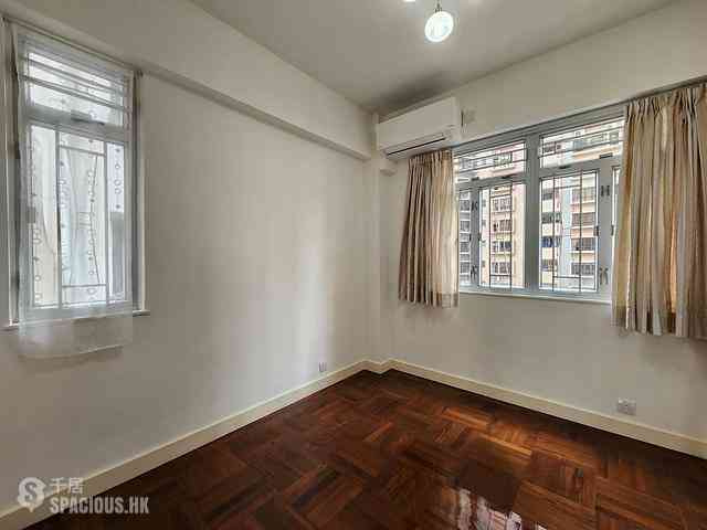 Sai Ying Pun - 55-57, Bonham Road 05