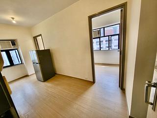 Sai Ying Pun - Rich Court 02
