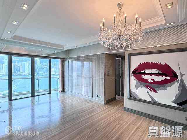 West Kowloon - The Harbourside Block 1 02