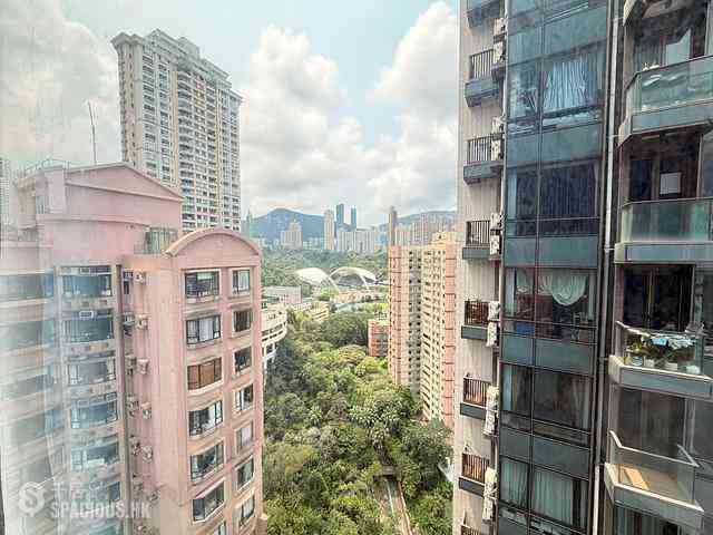 Tai Hang - The Warren 09
