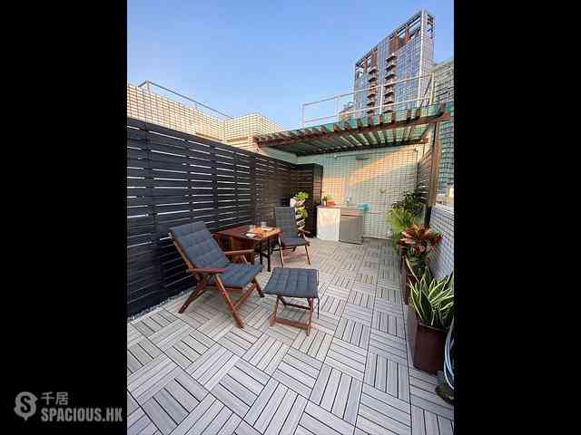 Tai Hang - Royal Court 02