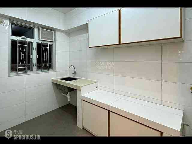 Wan Chai - Kwong Wing House 07