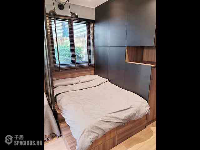 Sai Ying Pun - Wah Lee Building 07