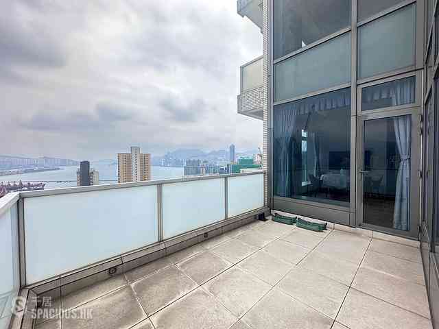 To Kwa Wan - City Hub 01