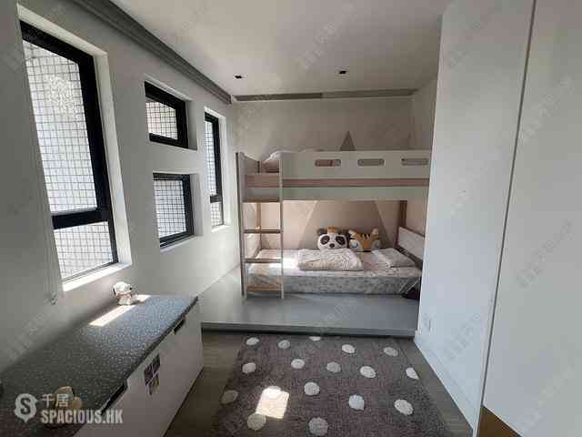 Mid Levels Central - Birchwood Place 10