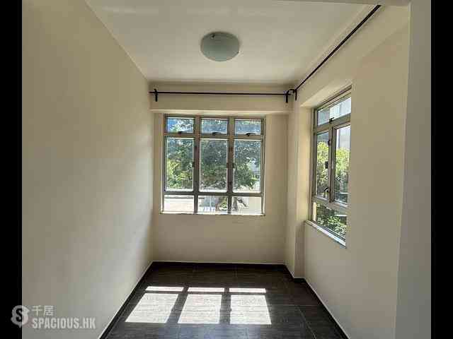 Sai Ying Pun - Chung Yin Court 04