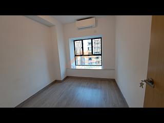 Mid Levels Central - Blessings Garden Phase 2 11