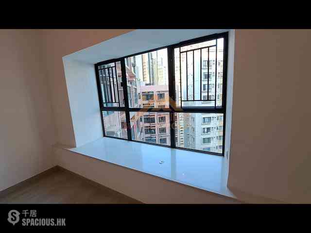 Mid Levels Central - Blessings Garden Phase 2 16
