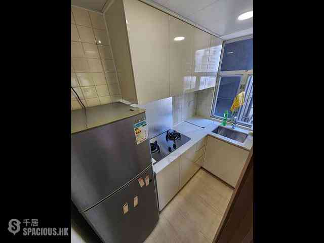 Sai Ying Pun - Federate Building 13