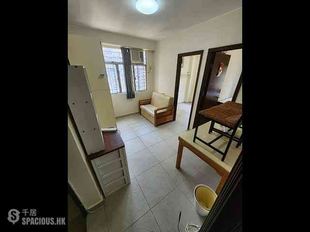 Sai Ying Pun - Wing Cheung Building 03