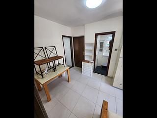 Sai Ying Pun - Wing Cheung Building 04