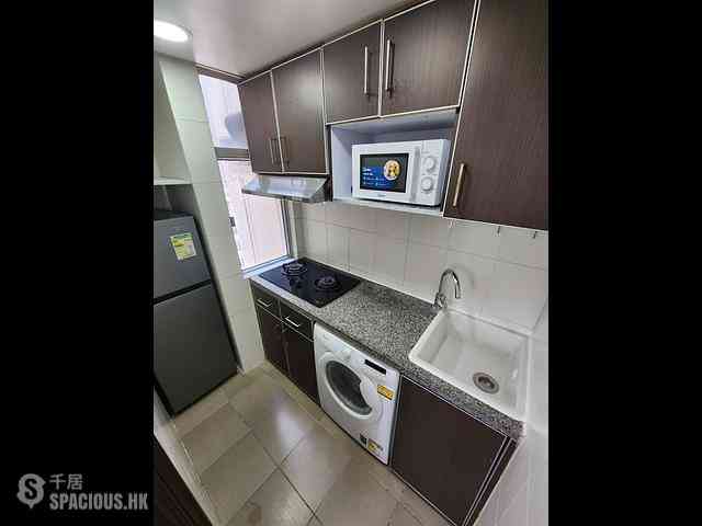 Sai Ying Pun - Wing Cheung Building 08