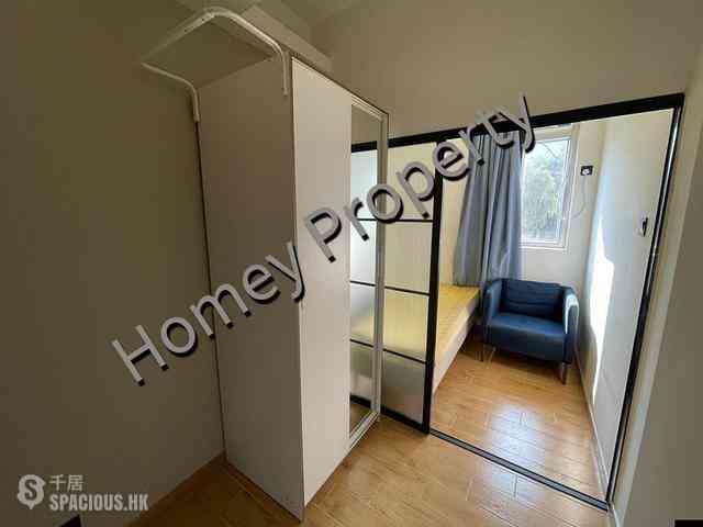 Tsim Sha Tsui - Comfort Building 02