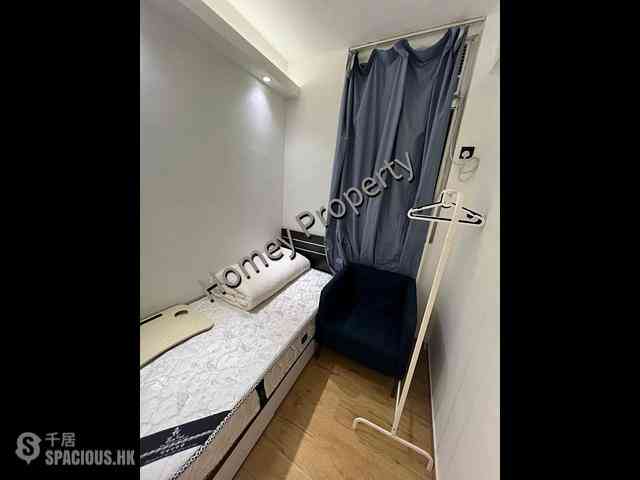 Tsim Sha Tsui - Comfort Building 03