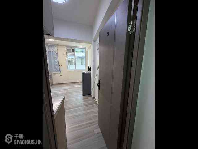 Wan Chai - 259, Queen's Road East 08