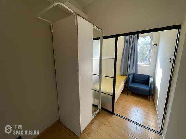 Tsim Sha Tsui - Comfort Building 05