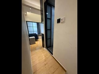 Tsim Sha Tsui - Comfort Building 09