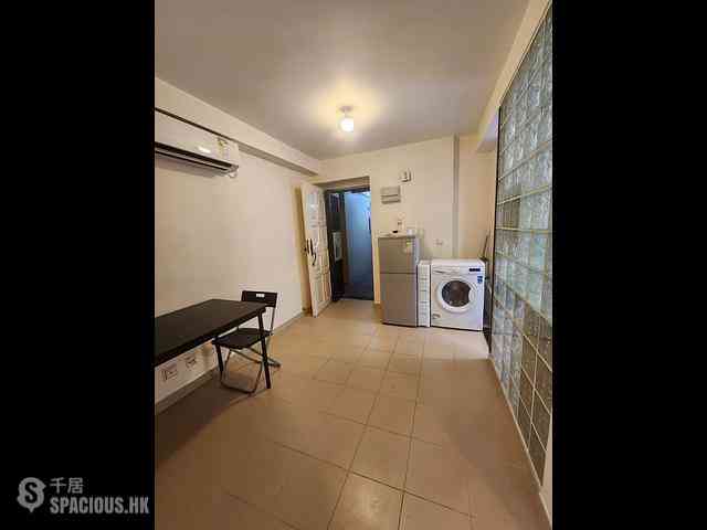 Sai Ying Pun - Hang Hing Court 02