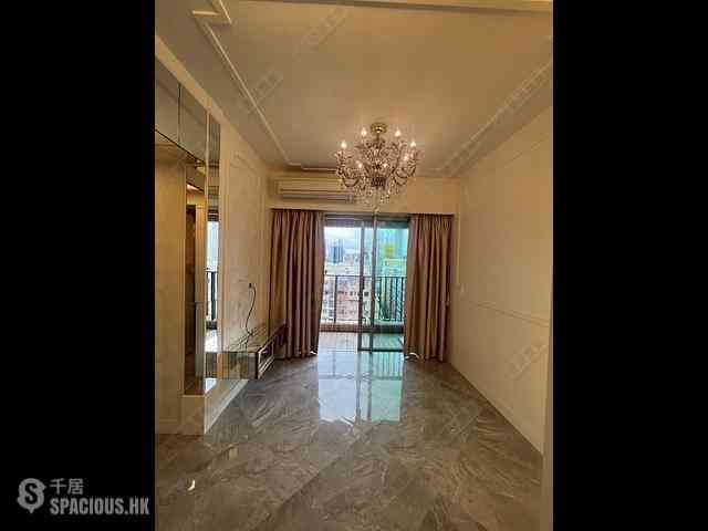 Tai Kok Tsui - Harbour Green Tower 6 04