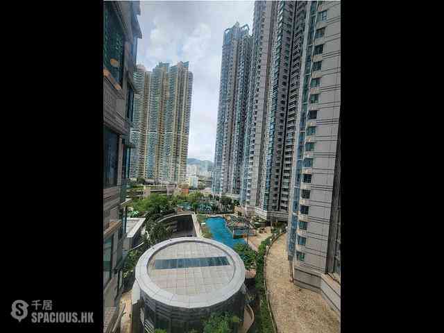 Tai Kok Tsui - The Long Beach Tower 2 03