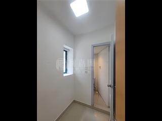 大角咀 - 浪澄湾2座 06