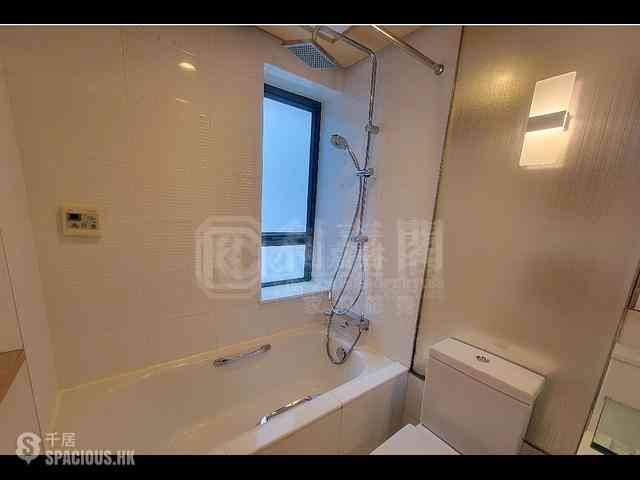 Tai Kok Tsui - The Long Beach Tower 2 07