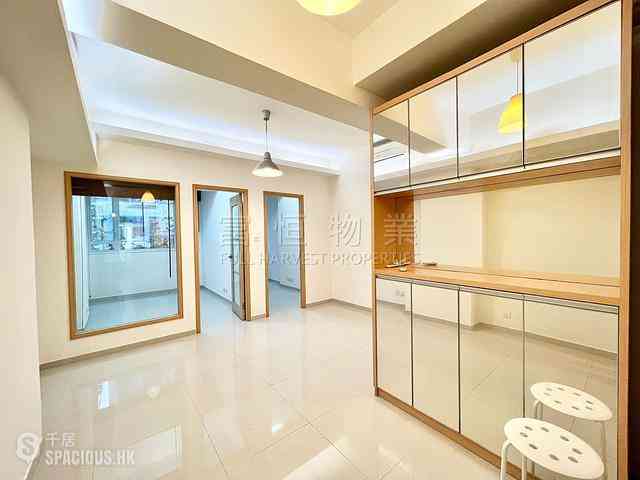 Happy Valley - 4, Shing Ping Street 01