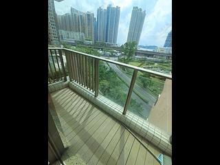 Tai Kok Tsui - Harbour Green Tower 6 10
