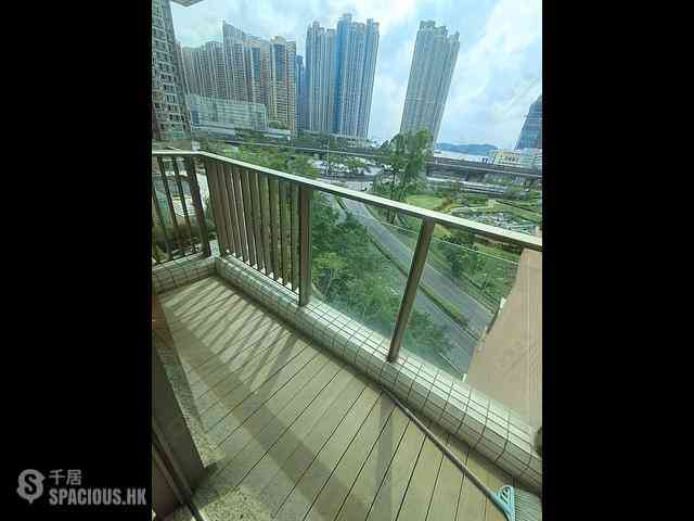 Tai Kok Tsui - Harbour Green Tower 6 10