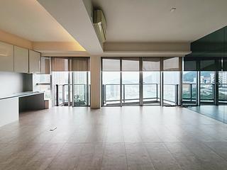 Wong Chuk Hang - Marinella 02