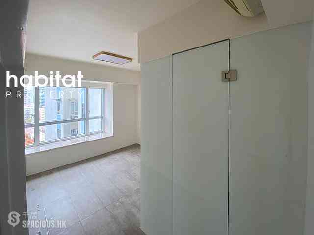 Wong Chuk Hang - Marinella 11