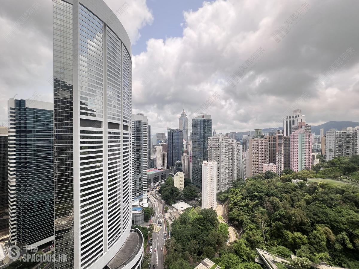 東半山 - 御花园 01