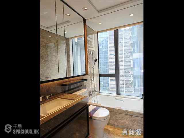 North Point - Victoria Harbour Phase 2B-3 Tower 1 08