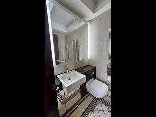 Tai Kok Tsui - One Silversea Tower 6 10