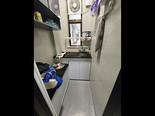 Mong Kok - Kai Wan Building 04
