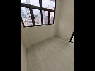 Mong Kok - Kai Wan Building 05