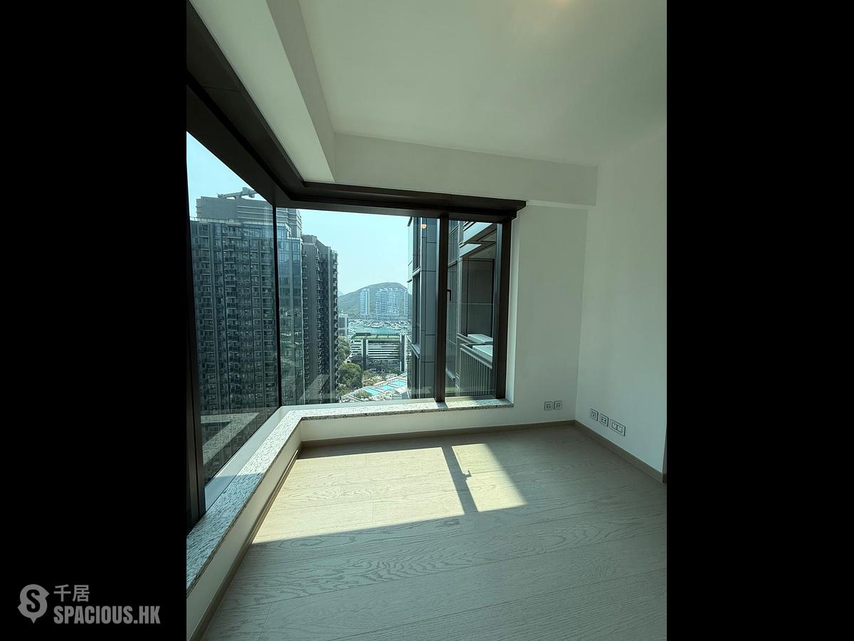 Wong Chuk Hang - The Southside Phase 3B Blue Coast Tower 2A 01
