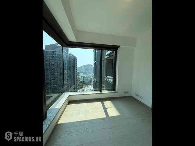 Wong Chuk Hang - The Southside Phase 3B Blue Coast Tower 2A 01