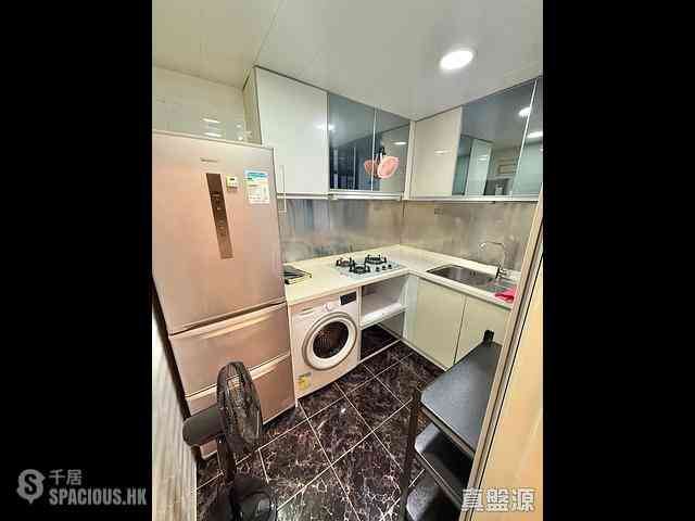 Quarry Bay - Kornhill Block P 12