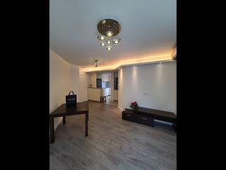 Mid Levels West - Euston Court 02